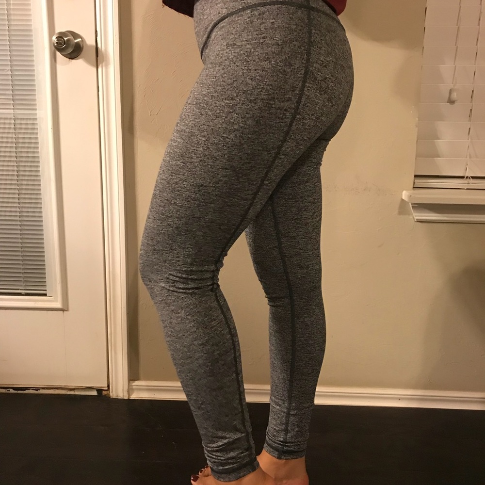 Knockout Victoria’s Secret Leggings